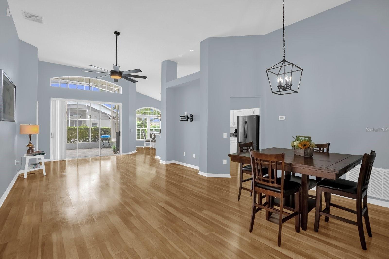 Residential in DAVENPORT 4