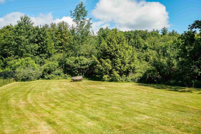 52 Whitehall Rd, House other with 3 bedrooms, 3 bathrooms and null parking in Hooksett NH | Image 36