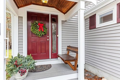 11 Acre Rd, Norton, MA, 02766-1711 | Card Image