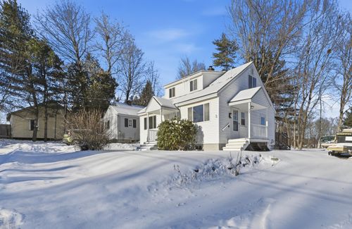 32 Abbott Street, Waterville, ME, 04901 | Card Image