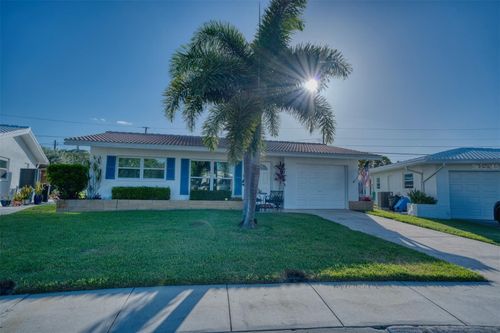 9610 45th St N, PINELLAS PARK, FL, 33782-3714 | Card Image