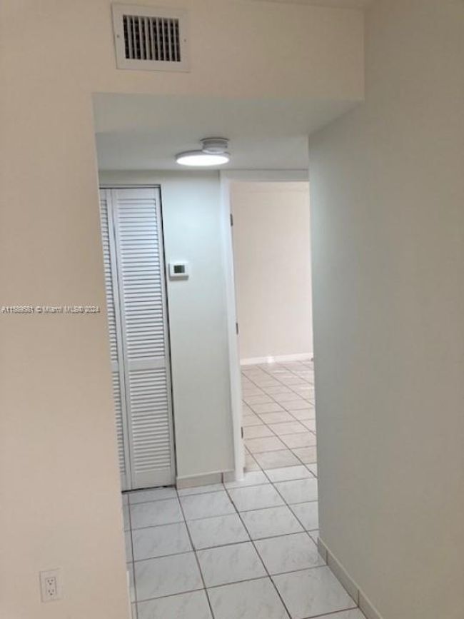 205 - 1101 Sw 122nd Ave, Condo with 2 bedrooms, 2 bathrooms and null parking in Miami FL | Image 25