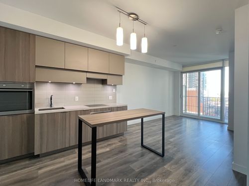 1007-8 Eglinton Ave E, Toronto, ON, M4P0C1 | Card Image