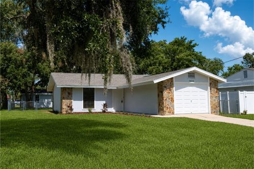 5022 5th St, Zephyrhills, FL, 33542-4922 | Card Image