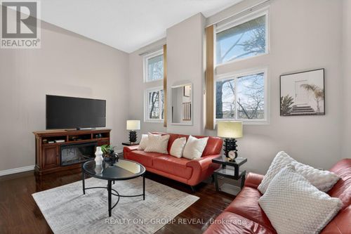 9-443 Manse Road, Toronto (West Hill), ON, M1E3V7 | Card Image