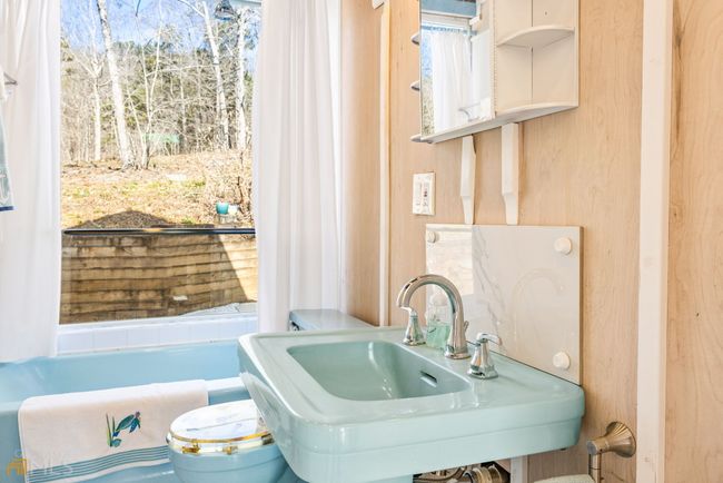 442 Shore Dr, House other with 4 bedrooms, 3 bathrooms and null parking in Dahlonega GA | Image 31