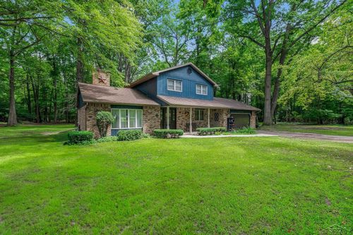 4755 S Graham Rd, Saint Charles, MI, 48655-8549 | Card Image