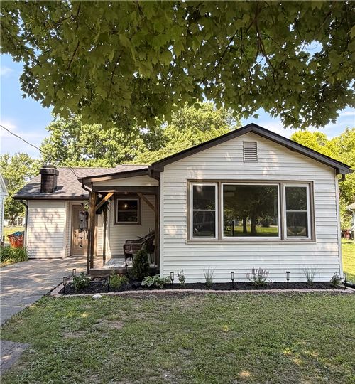 309 Saint John Street, Bethany, IL, 61914 | Card Image