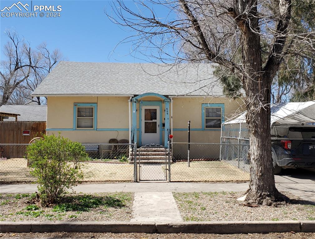 9th St, Rocky Ford, CO 81067