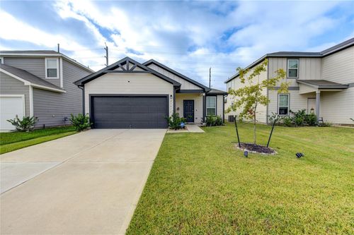 23411 Simmental Rd, Hockley, TX, 77447-2350 | Card Image