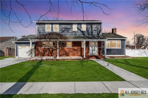 27 Sheppard Pl, Edison, NJ, 08817-3132 | Card Image