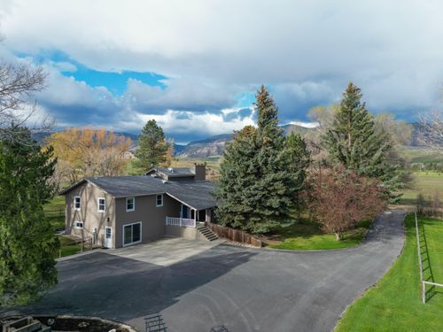 1048 Big Goose Rd, Sheridan, WY, 82801-9454 | Card Image