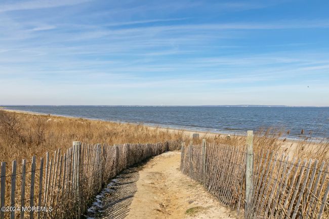 20 Golden Eye Ln, Condo with 3 bedrooms, 4 bathrooms and 2 parking in Port Monmouth NJ | Image 35