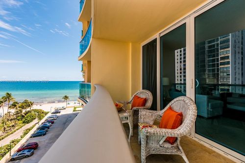 apt-801-2501 S Ocean Dr, Hollywood, FL, 33019-2611 | Card Image