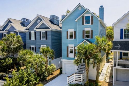 5 Yacht Harbor Ct, Isle of Palms, SC, 29451-2600 | Card Image
