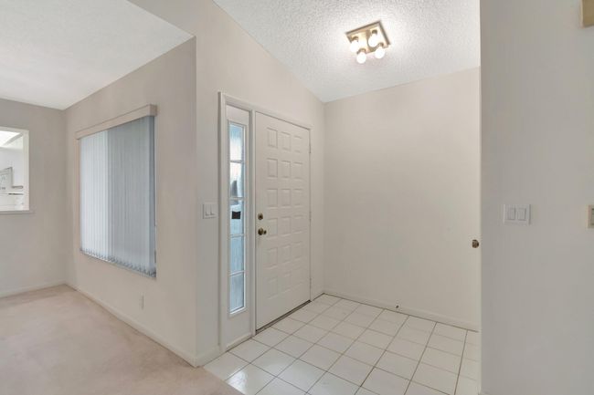 APT-1005 - 7509 Glendevon Ln, Condo with 2 bedrooms, 2 bathrooms and null parking in Delray Beach FL | Image 12
