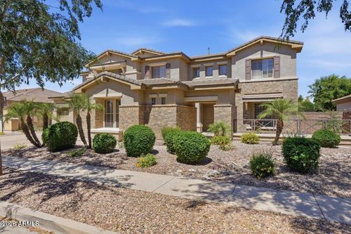 900 W Macaw Dr, Chandler, AZ, 85286-7623 | Card Image