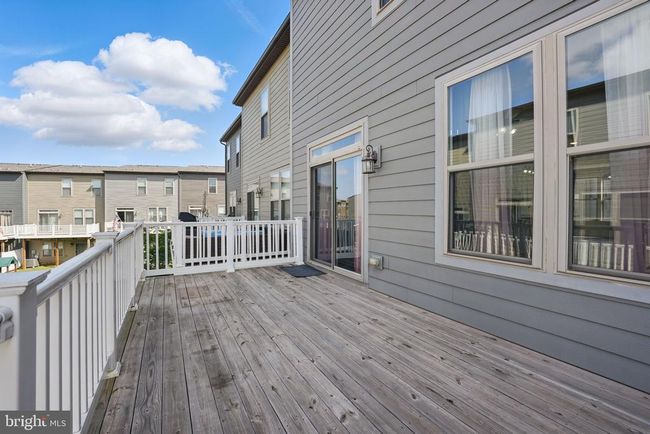 9870 Buchanan Loop, Townhouse with 4 bedrooms, 4 bathrooms and null parking in MANASSAS VA | Image 14