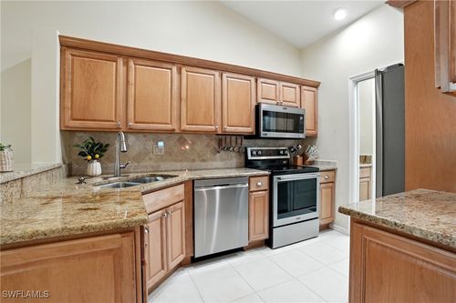 12629 Glen Hollow Dr, BONITA SPRINGS, FL, 34135-3416 | Card Image