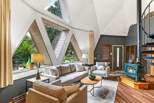 5146 Newton Ave N, Minneapolis, MN, 55430-3459 | Card Image