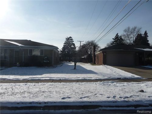 29415 Cunningham Dr, Warren, MI, 48092-2254 | Card Image