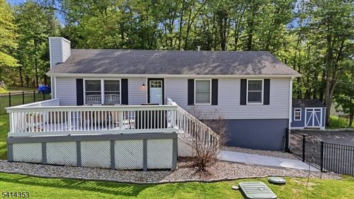 66 Ridgeway Ave, Blairstown, NJ, 07825-3509 | Card Image
