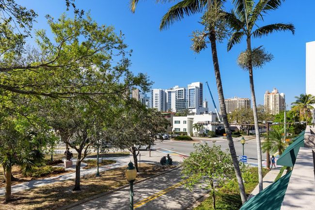 APT-3 - 200 Cocoanut Ave, Townhouse with 2 bedrooms, 3 bathrooms and null parking in Sarasota FL | Image 31