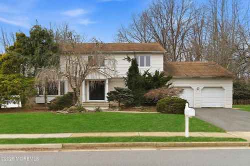 5 Washington Ave, Morganville, NJ, 07751-1020 | Card Image