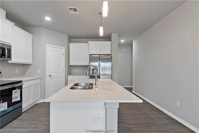 UNIT-1214 - 1326 Prairie Dr, Condo with 3 bedrooms, 3 bathrooms and null parking in Bryan TX | Image 10