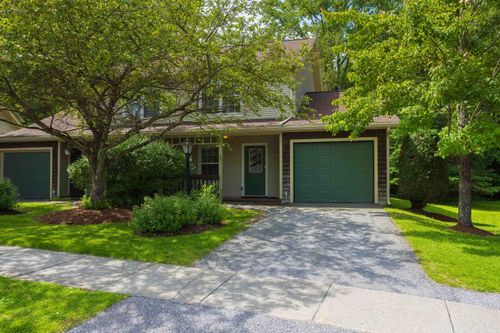 331 Cedar Ln, Williston, VT, 05495-2027 | Card Image