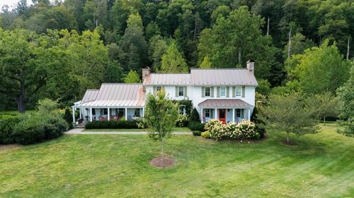 23376 Sam Snead Hwy, Warm Springs, VA, 24484 | Card Image