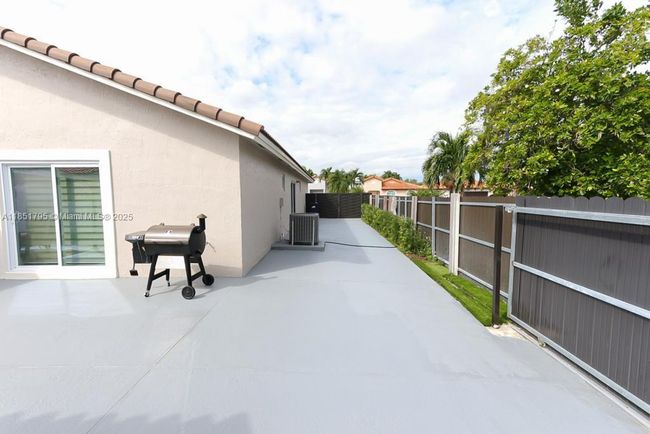 3813 Sw 149 Th Pl, House other with 4 bedrooms, 3 bathrooms and null parking in Miami FL | Image 50