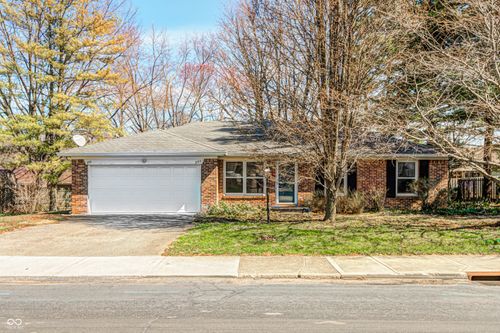 253 N Tennessee St, Danville, IN, 46122-1227 | Card Image