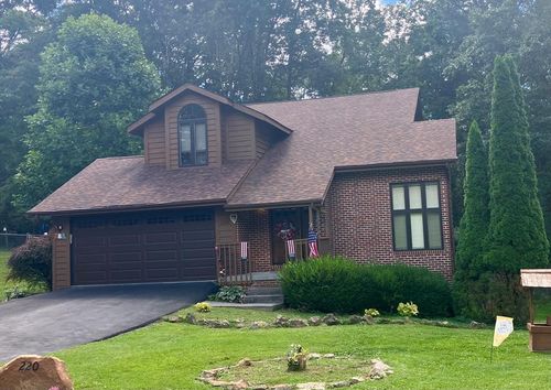 220 Lynwood Cir, Princeton, WV, 24739-8740 | Card Image