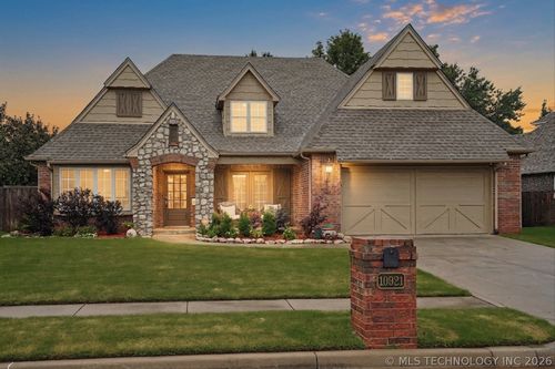 10921 S 87th East Ave, Tulsa, OK, 74133-7223 | Card Image