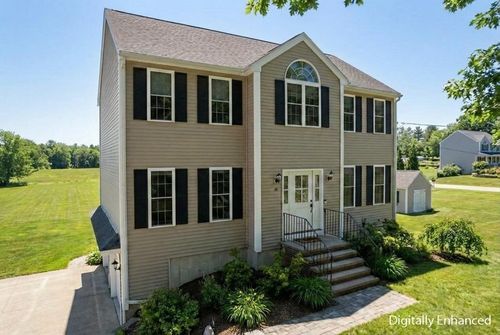 68 Walnut St, Halifax, MA, 02338-1657 | Card Image