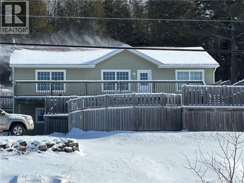 4506 Highway 102, Upper Kingsclear, NB, E3E1N3 | Card Image