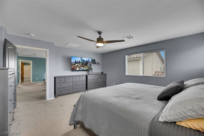 Upstairs Primary BR | Image 25
