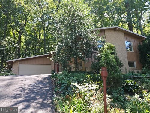 2778 Spring Valley Rd, LANCASTER, PA, 17601-1922 | Card Image