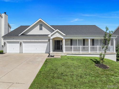 153 Henderson Dr, Wentzville, MO, 63385-6801 | Card Image