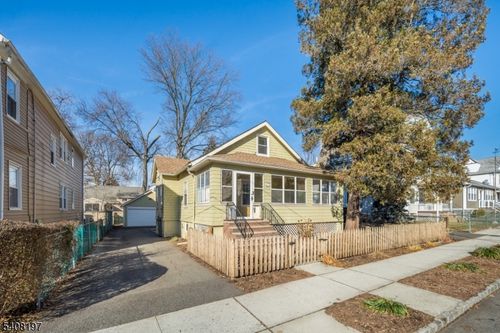 63 High St, West Orange, NJ, 07052-6001 | Card Image