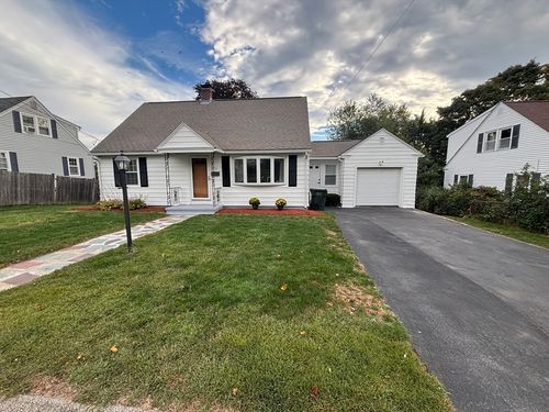 15 Lesley Ave, Auburn, MA, 01501-3105 | Card Image