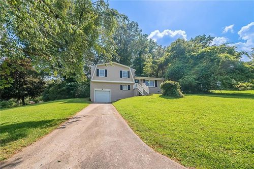1658 Pine Glen Cir, Decatur, GA, 30035-1531 | Card Image