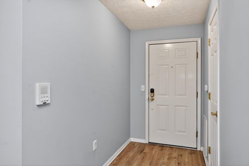 4303-600 Vincent Way, Lexington, KY, 40503-3598 | Card Image
