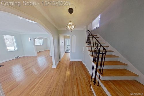 8401 W 7 Mile Rd, Detroit, MI, 48221-2069 | Card Image