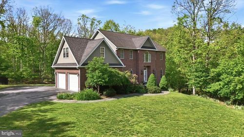 1175 N Lakewood Dr, RIDGELEY, WV, 26753-9814 | Card Image