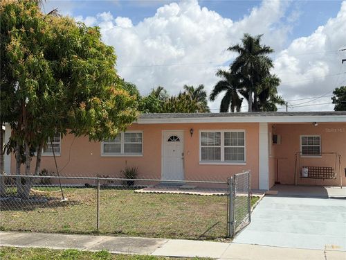 0-32 Roanoke Dr, Fort Myers, FL, 33905-4226 | Card Image