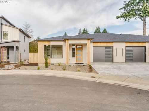 14220 Ne 42nd Cir, Vancouver, WA, 98682-6700 | Card Image
