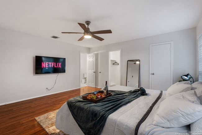 8318 Kyle Rote St, House other with 3 bedrooms, 2 bathrooms and null parking in San Antonio TX | Image 17