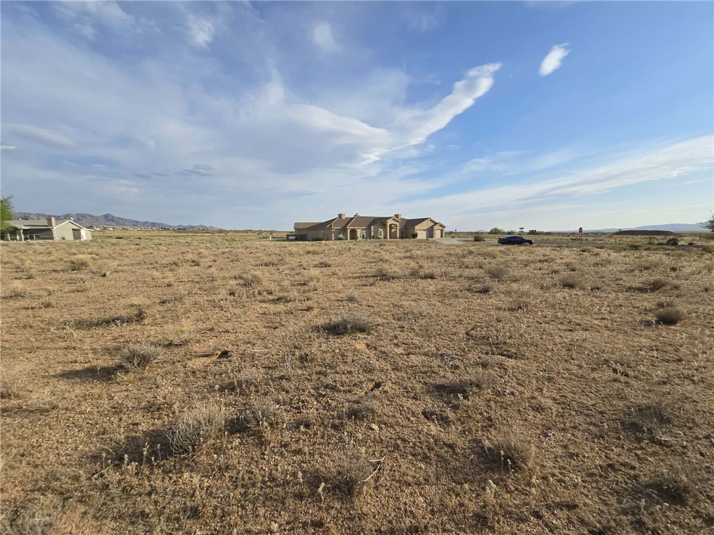 Land in Kingman 2